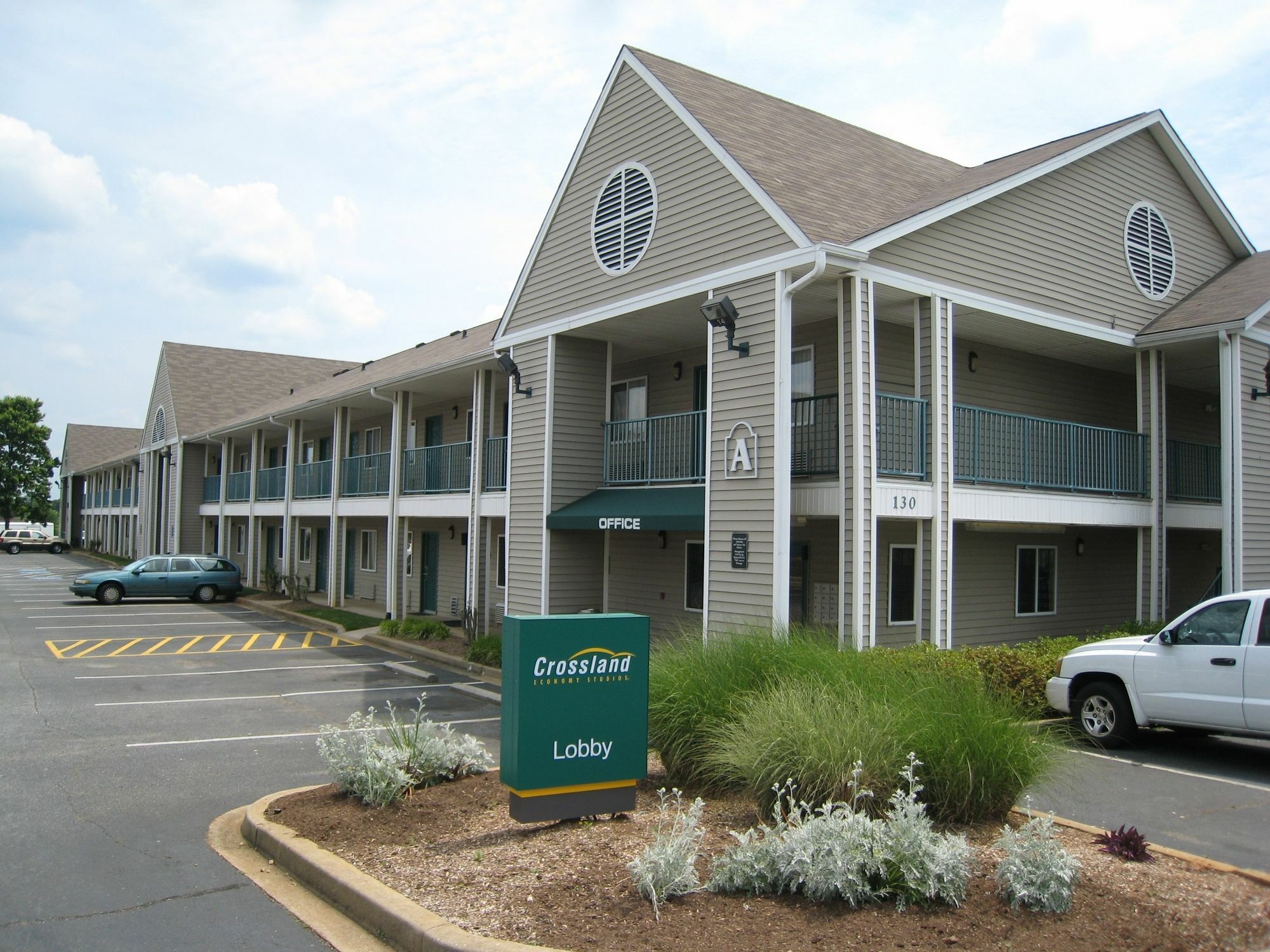 Hometowne Studios By Red Roof Spartanburg - Asheville Highway Southern Shops 外观 照片